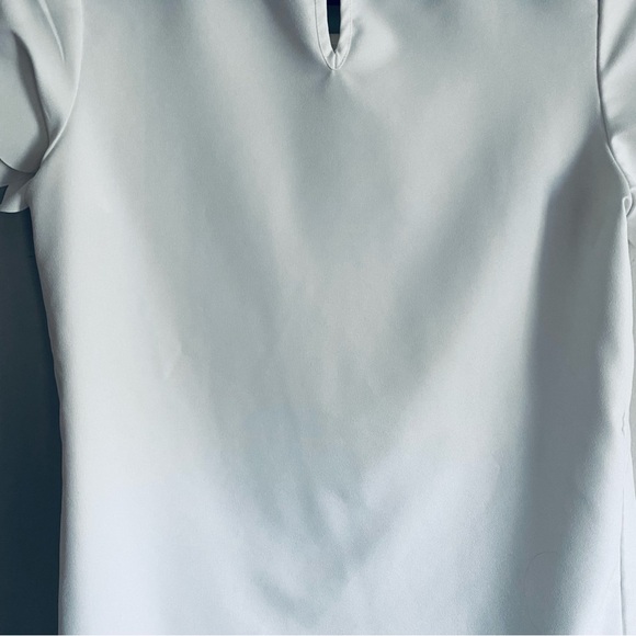 SHEIN Women's White Scalloped Short Sleeve Shirt Blouse Top Size Medium - Picture 10 of 12